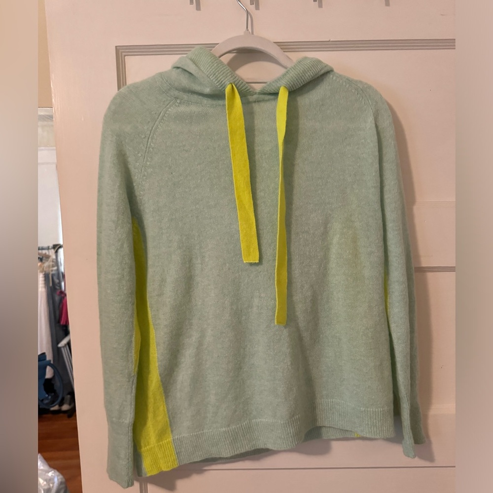BRODIE cashmere hoodie